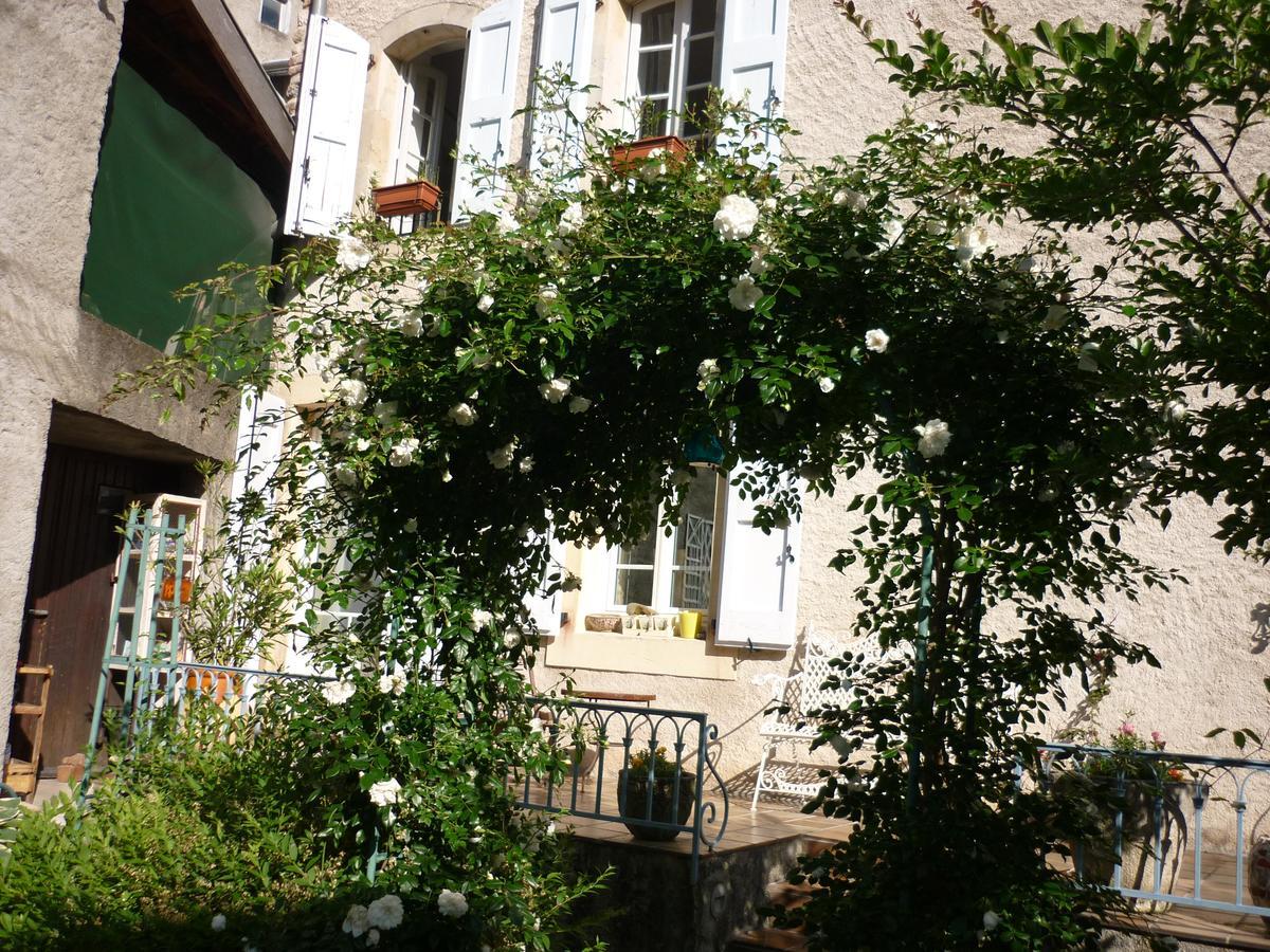 Bed and Breakfast La Mirandole Фуа Экстерьер фото